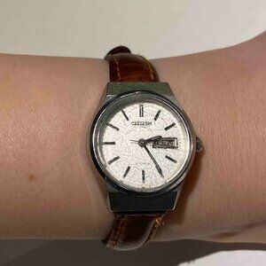 Vintage Citizen Ladies Automatic 21 Jewels made in Japan